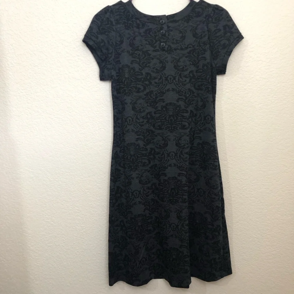 EN FOCUS STUDIO Womens 8 Paisley Short Sleeve Shift Dress Pockets Modest NWOT - Picture 10 of 15